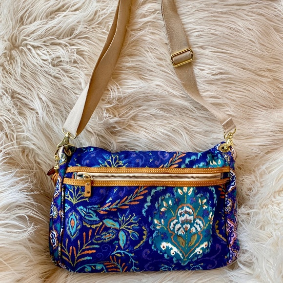 C.R. Gibson Dena Accessories Fold Over Crossbody - Picture 2 of 8